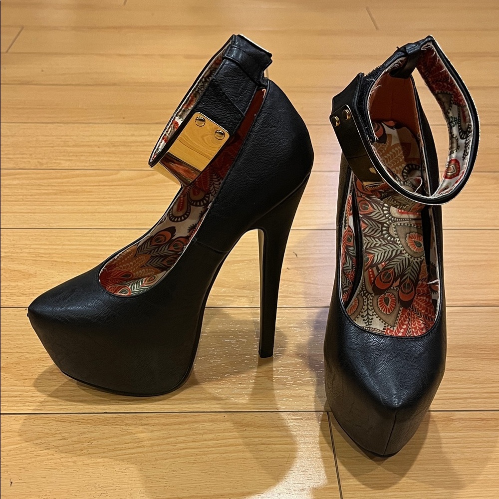 Liliana Black Platform Ankle-Strap Stiletto Pumps